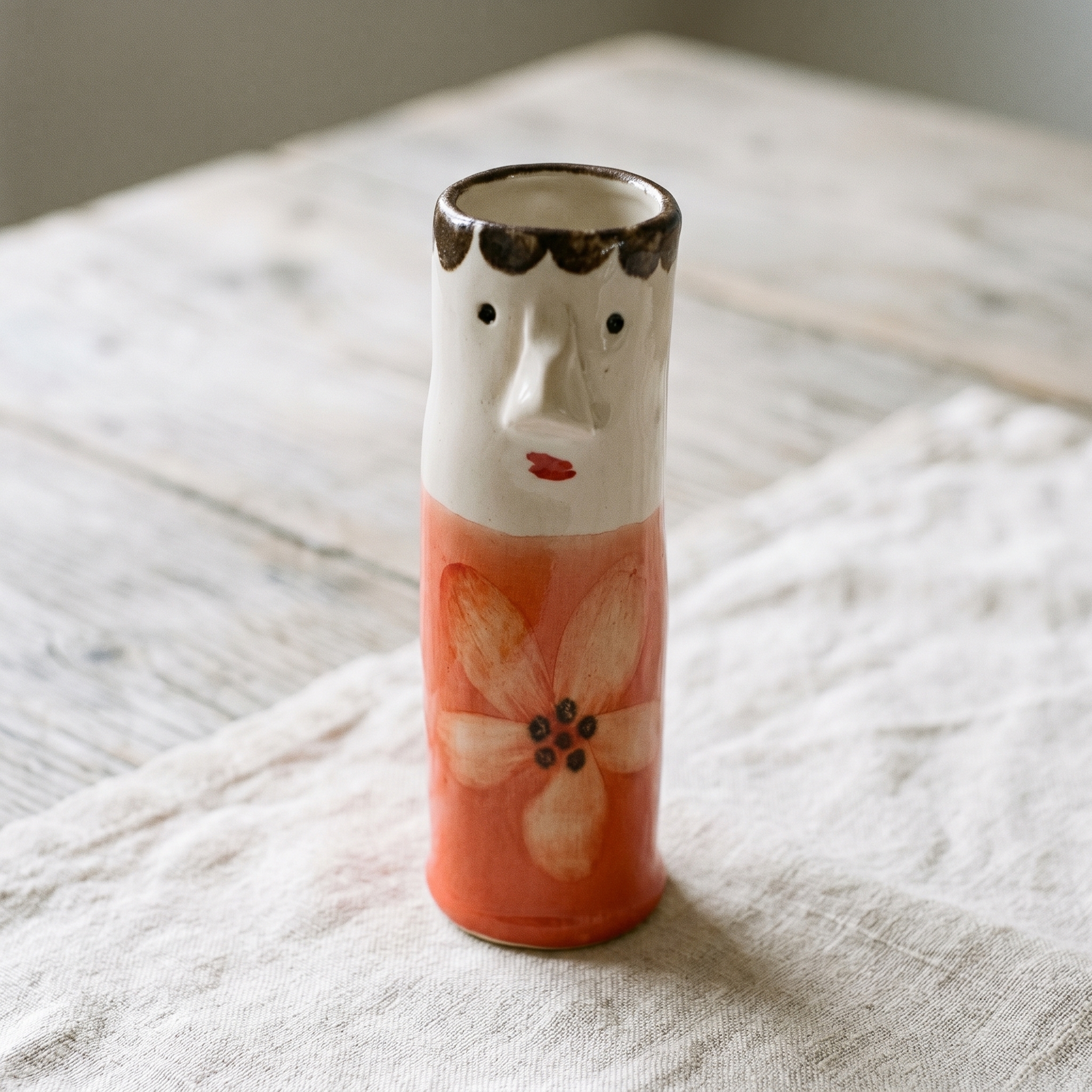 The Whisper Vase - large in Sunset Coral