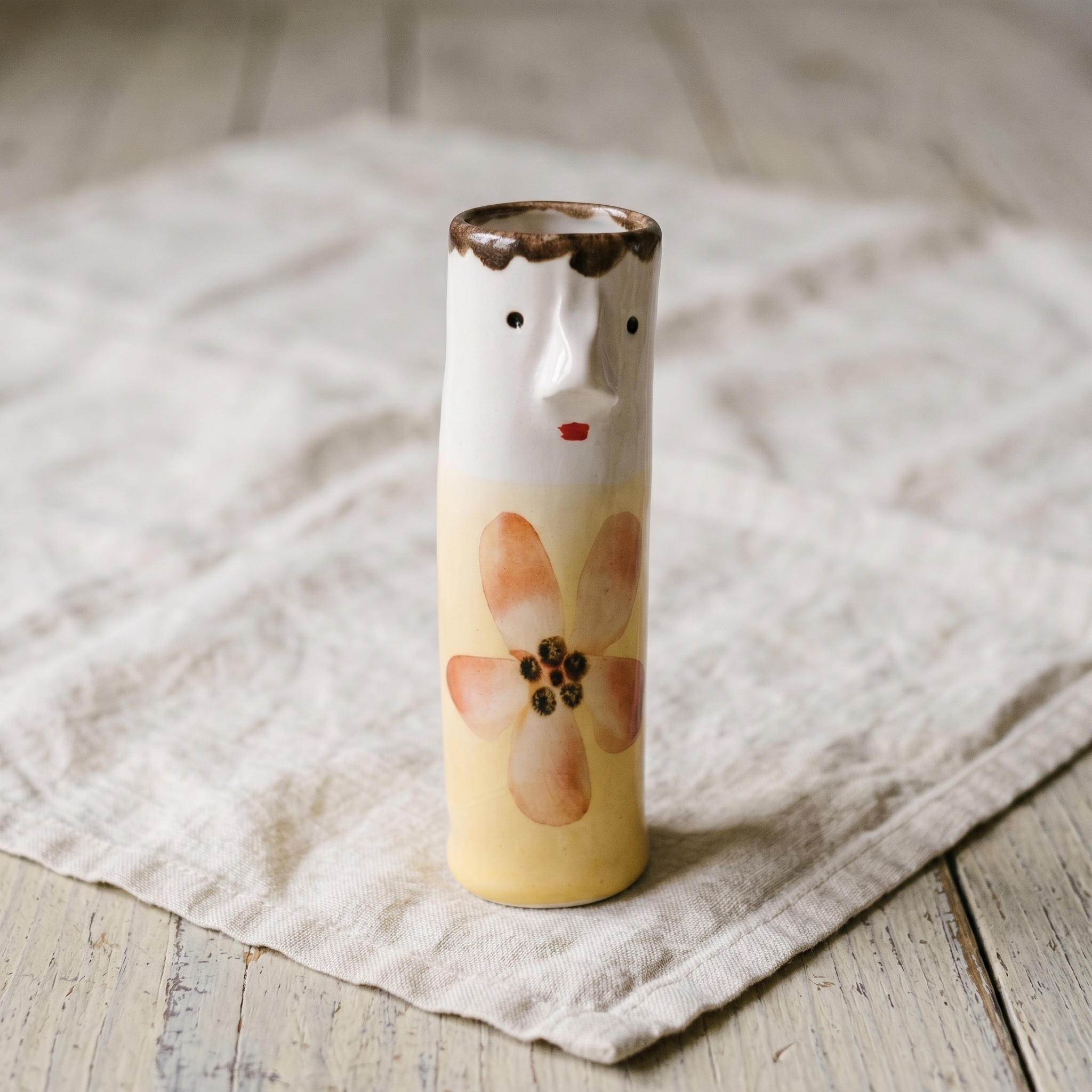 The Whisper Vase - large in Bell-Tower Gold